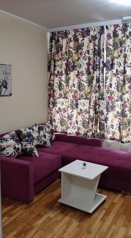 Apartments Secer Sokak Surcin Exterior photo